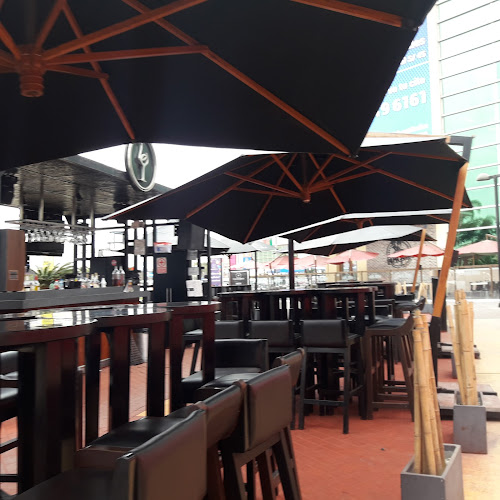 Encuentros Pisco & Bar - Gastronomía y hostelería