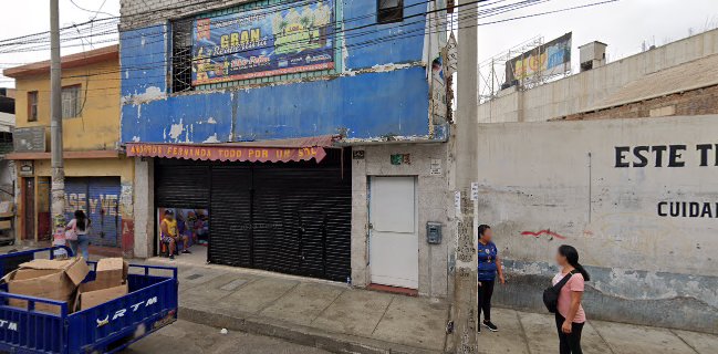 Bar - Karaoke Mezzanine