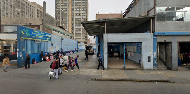 Opinii despre TURRONES JOEL Y ANGEL (TIENDA) în Lima - Gastronomía y hostelería