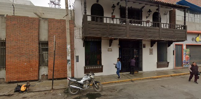 Mariana's Chicken - POLLOS A LA LEÑA