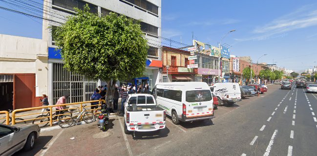 Panaderia & Pasteleria La Perla Del Pacifico