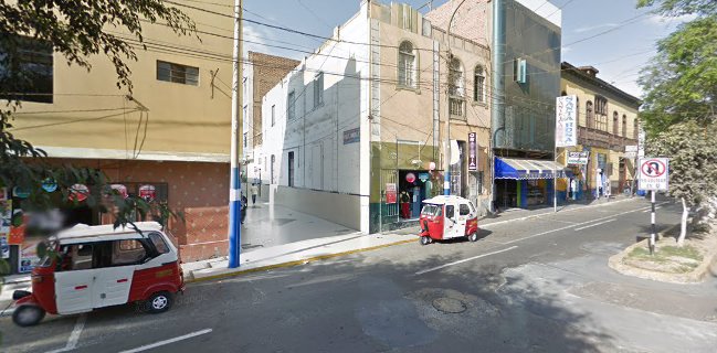 SANTO PAN - Sangucheria Criolla