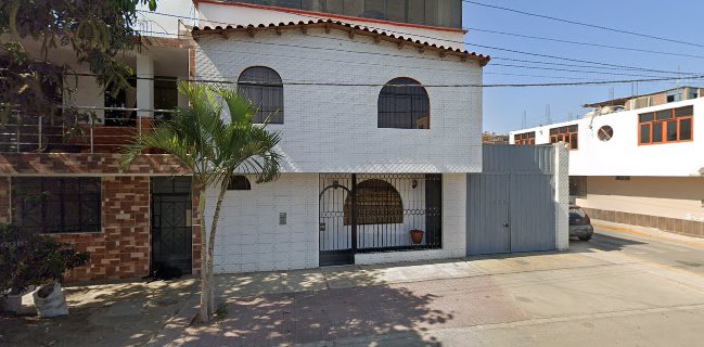 "Teoks" RestoBar Karaoke