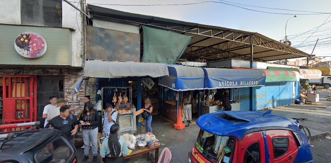 Mercado Los Nisperos